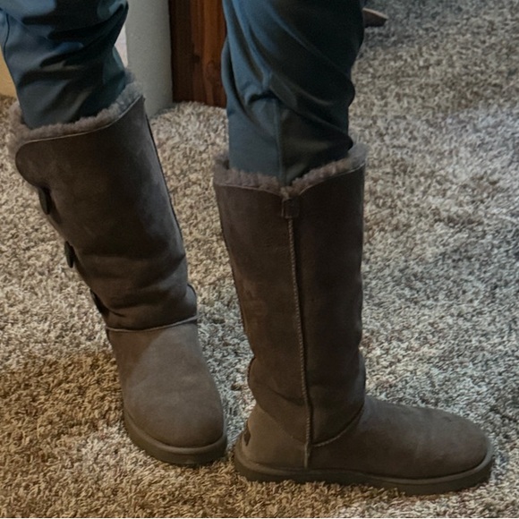 UGG Charcoal grey Buttoned Winter Boots - Picture 3 of 10